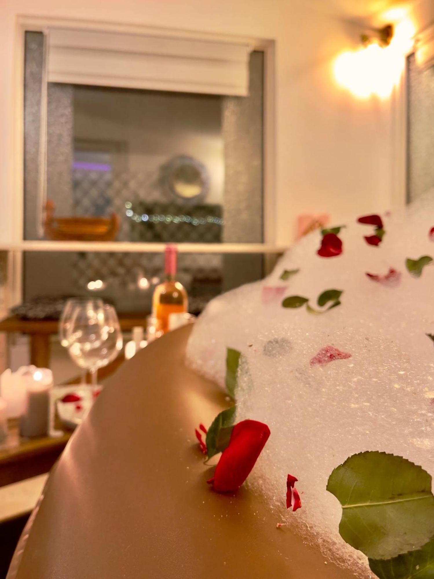 Saints And Sinners Downtown Romantic Getaway Βουκουρέστι Εξωτερικό φωτογραφία